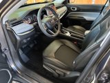 Used 2022 Jeep Compass Latitude image 3