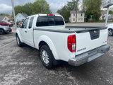 Used 2018 Nissan Frontier SV image 3