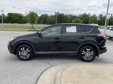 Used 2017 Toyota RAV4 LE image 4