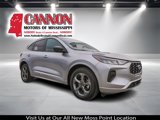 Used 2023 Ford Escape ST-Line image 3