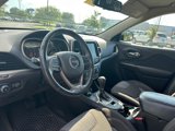 Used 2014 Jeep Cherokee Latitude w/ Cold Weather Group image 6