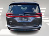 Used 2021 Chrysler Pacifica Touring-L image 6