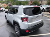 Used 2016 Jeep Renegade Limited image 3