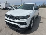 Used 2023 Jeep Compass Latitude image 2