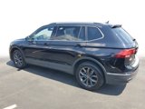 Used 2022 Volkswagen Tiguan SE image 4
