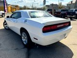 Used 2012 Dodge Challenger SXT image 4