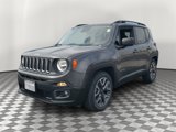 Used 2016 Jeep Renegade Latitude image 3