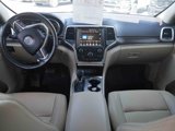 Used 2017 Jeep Grand Cherokee Limited image 4