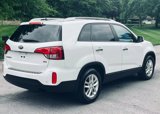 Used 2015 Kia Sorento LX image 6