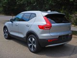 Used 2025 Volvo XC40 B5 Plus image 6