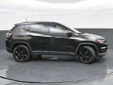 Used 2018 Jeep Compass Altitude image 4
