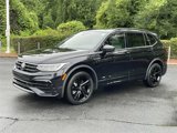 Used 2024 Volkswagen Tiguan SE R-Line image 3