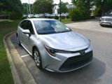 Used 2022 Toyota Corolla LE image 2