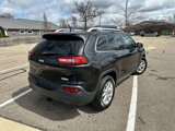 Used 2015 Jeep Cherokee Latitude w/ Cold Weather Group image 5