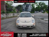 Used 2009 Volkswagen Beetle S image 2