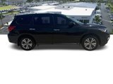 Used 2020 Nissan Pathfinder S image 4