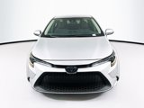 Used 2020 Toyota Corolla LE image 2