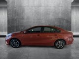 Used 2023 Kia Forte LXS image 2