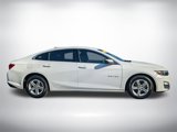Used 2023 Chevrolet Malibu LT image 3