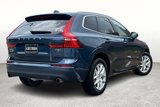 Used 2018 Volvo XC60 T5 Momentum image 2