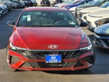 New 2025 Hyundai Elantra SEL image 2