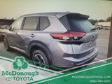 Used 2024 Nissan Rogue SV image 3