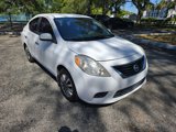 Used 2014 Nissan Versa SV image 3