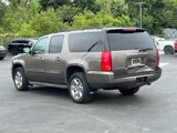 Used 2011 GMC Yukon XL SLT image 4