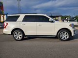 Used 2020 Ford Expedition XLT w/ Equipment Group 202A image 3