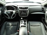 Used 2017 Nissan Altima 2.5 SR w/ LED Appearance Package image 6