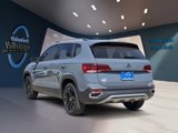 Certified 2024 Volkswagen Taos SE image 3