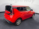 Used 2023 Kia Soul LX image 5