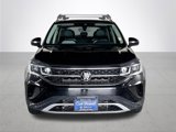 Used 2022 Volkswagen Taos SEL image 3