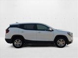Used 2024 GMC Terrain SLE image 4