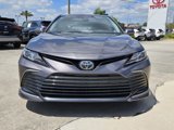 Used 2021 Toyota Camry LE image 2