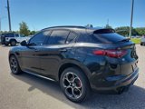 Used 2022 Alfa Romeo Stelvio Veloce image 3