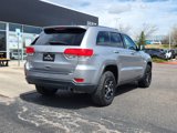 Used 2018 Jeep Grand Cherokee Laredo image 4