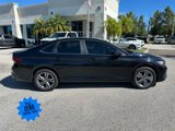 Used 2023 Volkswagen Jetta SE image 2