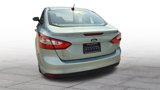 Used 2012 Ford Focus SE w/ SE Winter Pkg image 5
