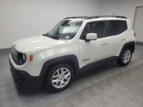 Used 2018 Jeep Renegade Latitude image 2