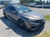 Used 2021 Toyota Camry SE image 3