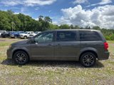 Used 2018 Dodge Grand Caravan SE image 2