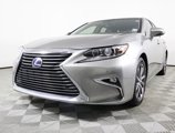Used 2018 Lexus ES 300h image 3