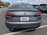 Used 2020 Volkswagen Passat 2.0T R-Line image 5