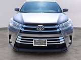 Used 2017 Toyota Highlander Limited image 2