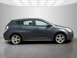 Used 2009 Pontiac Vibe AWD w/ Preferred Package image 3