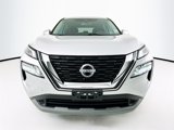 Used 2023 Nissan Rogue SV image 2