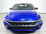 New 2025 Hyundai Elantra SEL image 2