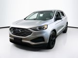 Used 2020 Ford Edge SE image 3