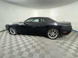 Used 2022 Dodge Challenger GT image 2